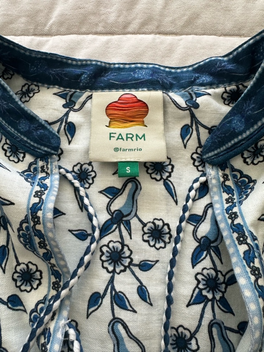 FARM Rio Blue and White Palm-Print Mini Dress - Picture 3 of 3
